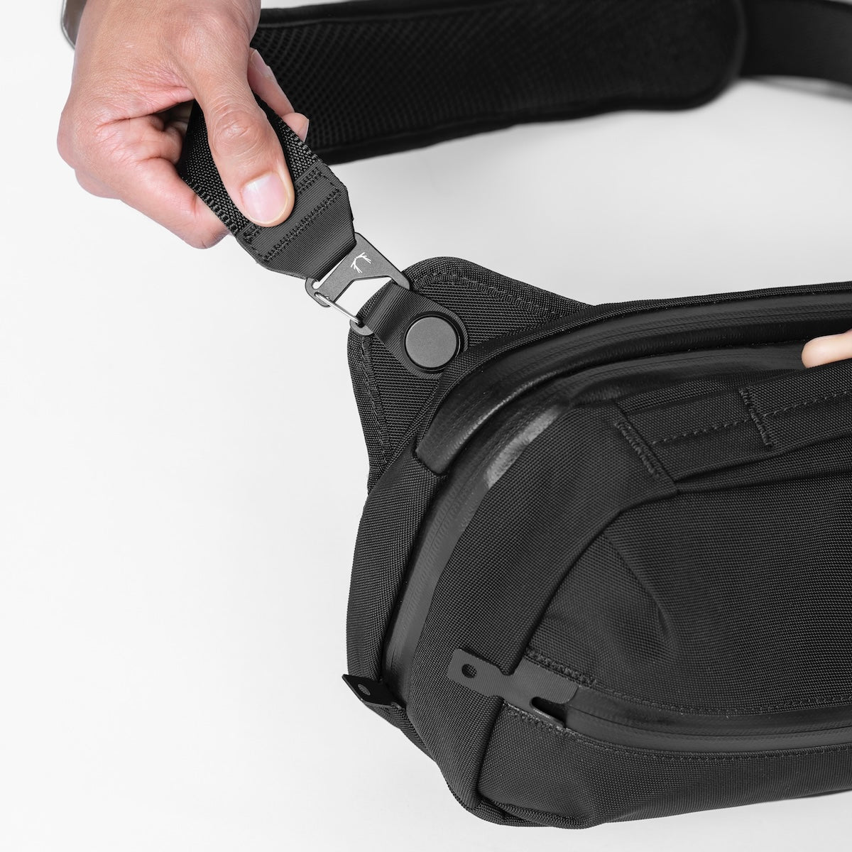 Black Ember Grip Sling 06 EmberTex™ PFAS Free - Jet Black 6L