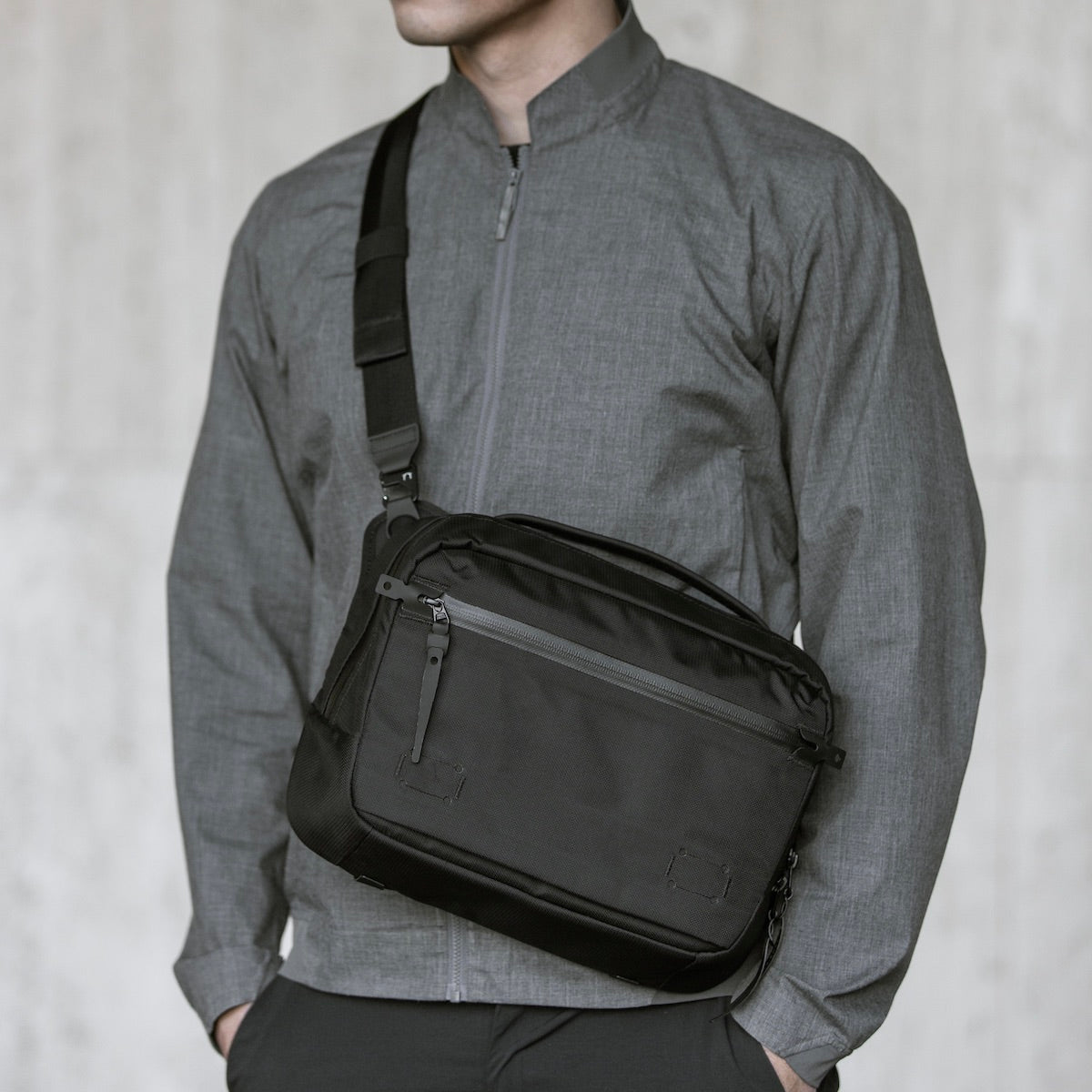 【美品】BLACK Ember GRIP SLING Slate Blue Black Ember GRIP SLING - Slate Blue | Crossbody Bags & Sling