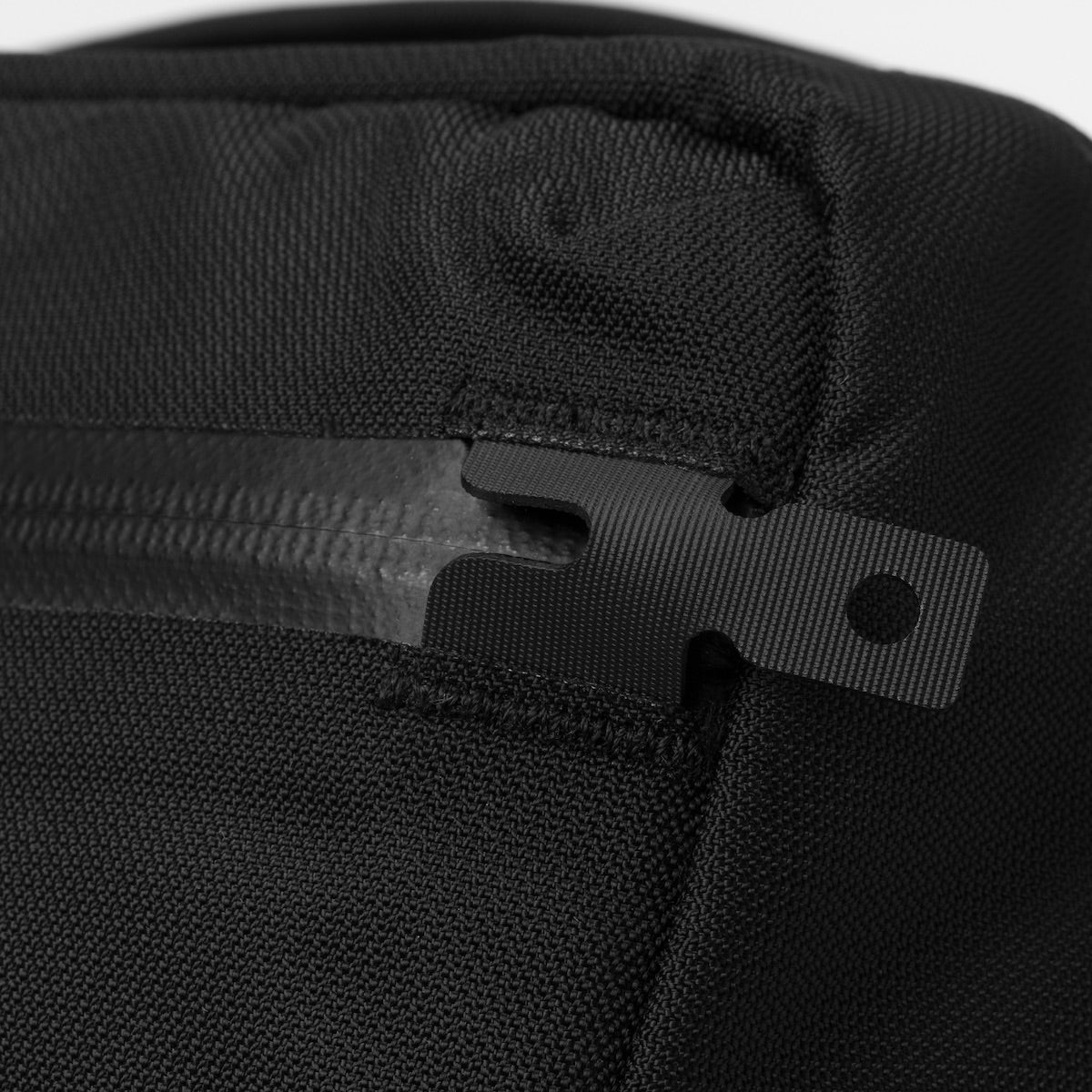 【美品】BLACK Ember GRIP SLING Slate Blue Black Ember GRIP SLING - Slate Blue | Crossbody Bags & Sling