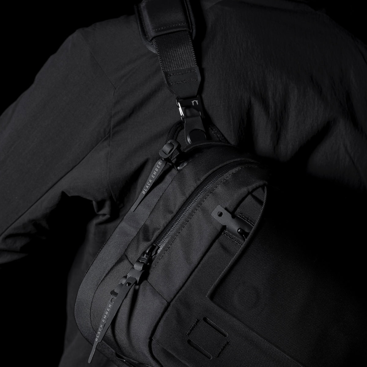 Black Ember Grip Sling 12 EmberTex™ PFAS Free - COYOTE 12L