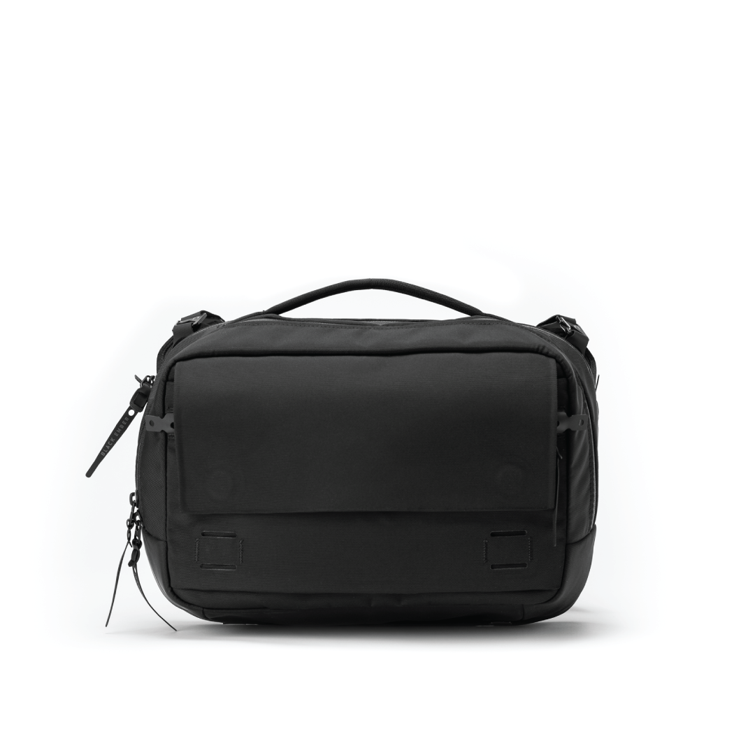 Black Ember Grip Sling 12 EmberTex™ PFAS Free - Jet Black 12L Black Ember Grip Sling 12 EmberTex™ PFAS Free - Jet Black 12L