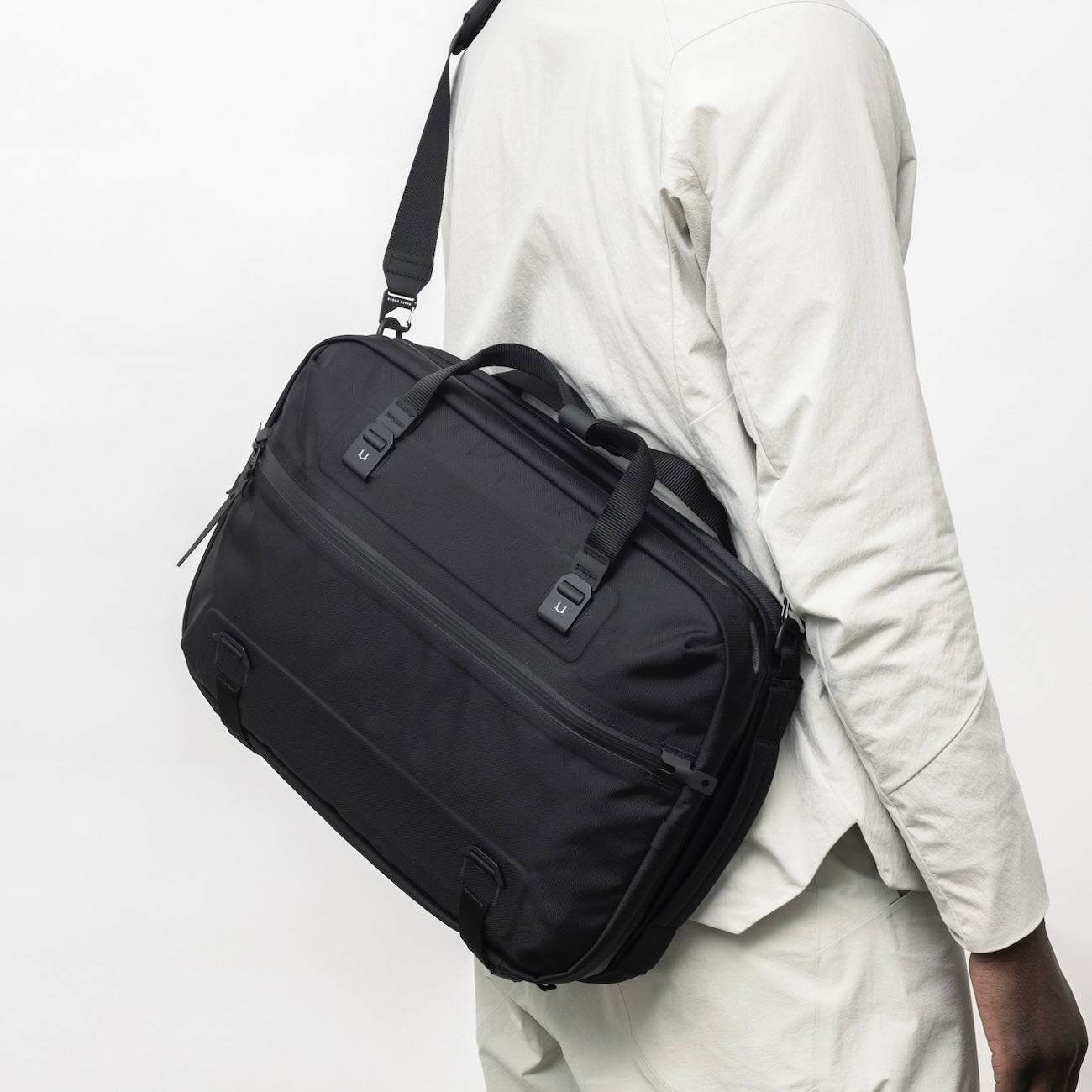 Black Ember Forge SB Max CORDURA® RN66 Velocity 20L - Jet Black