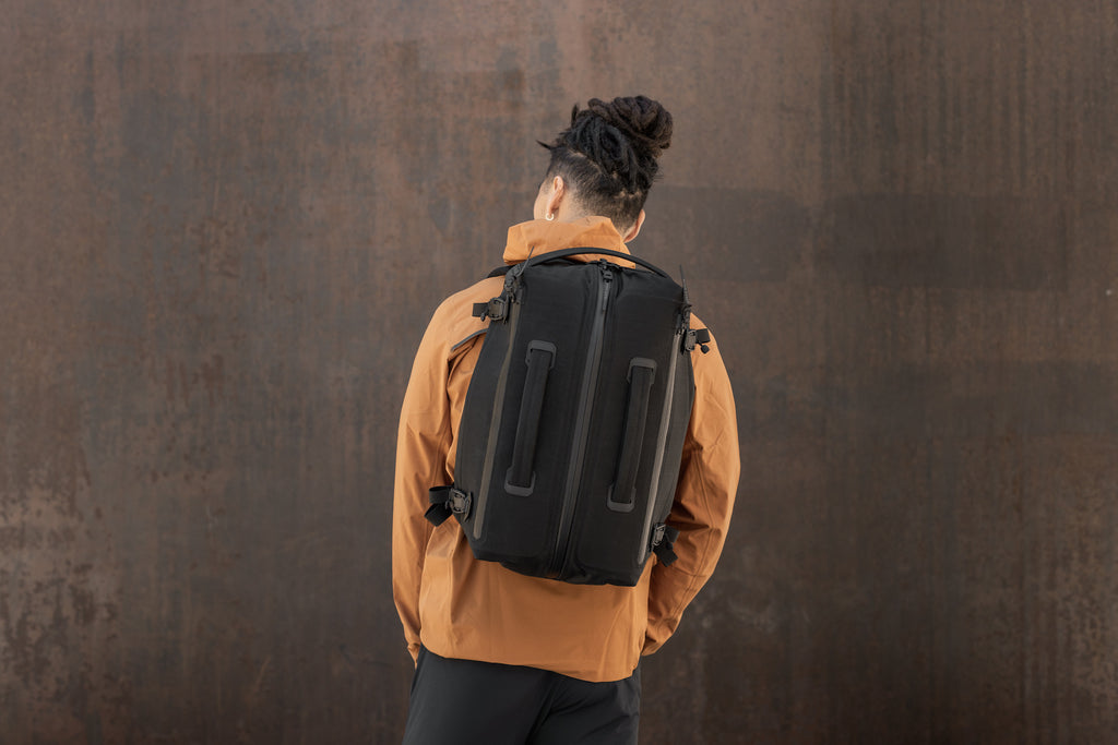 Lean Backpack Best Minimalist Backpacks | Black Ember