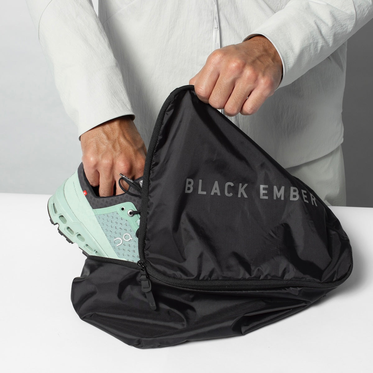 Black Ember Shoe Cube - Jet Black | Travel Pouches & Packing