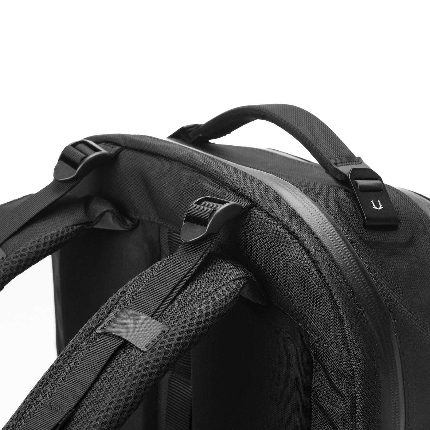 brunt ハーモニー 25 black Black Ember Citadel 25 Max Kit EmberTex™ PFAS Free 25L - Jet Black