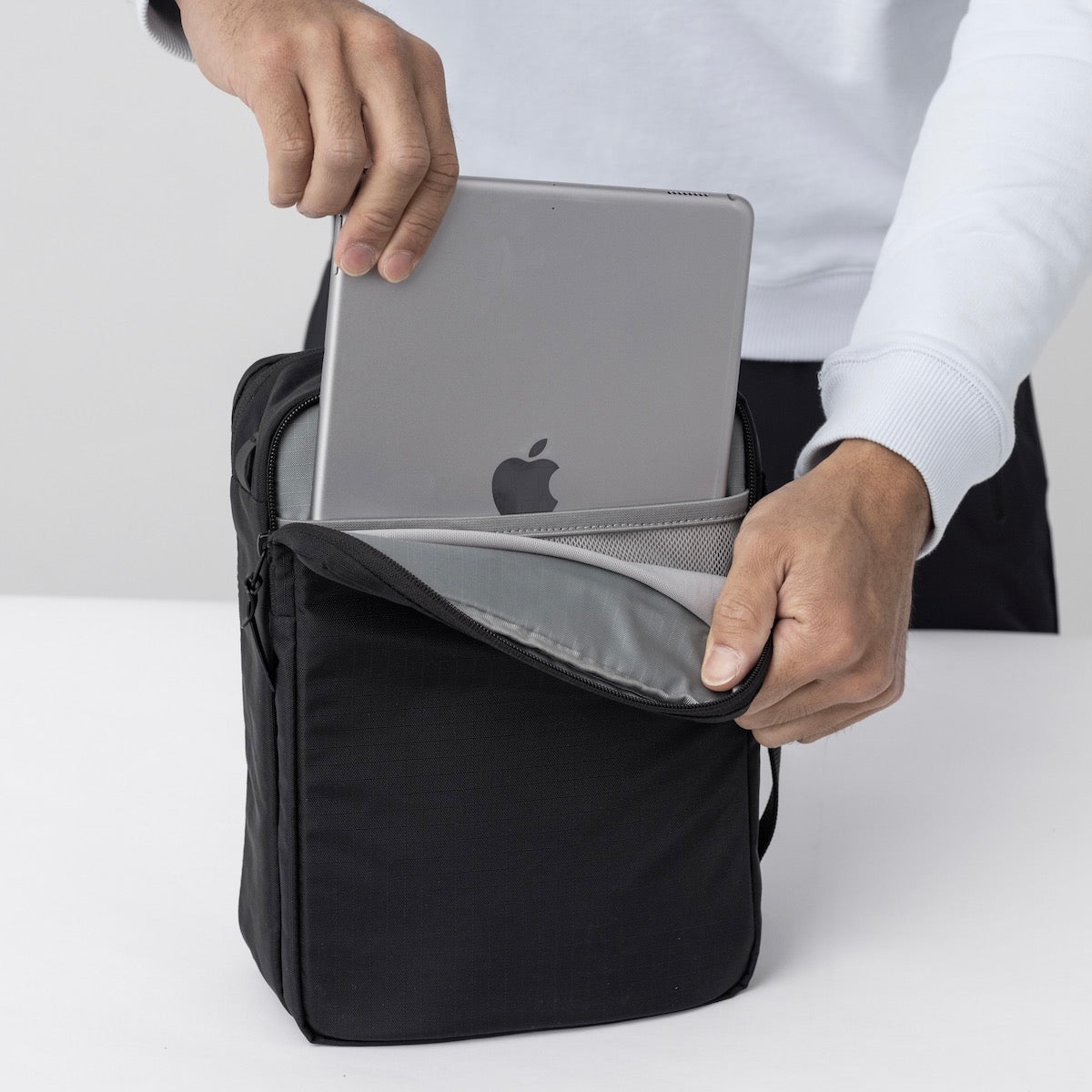 Black Ember Boarding Kit - Jet Black | Travel Pouch & Tech-Kit