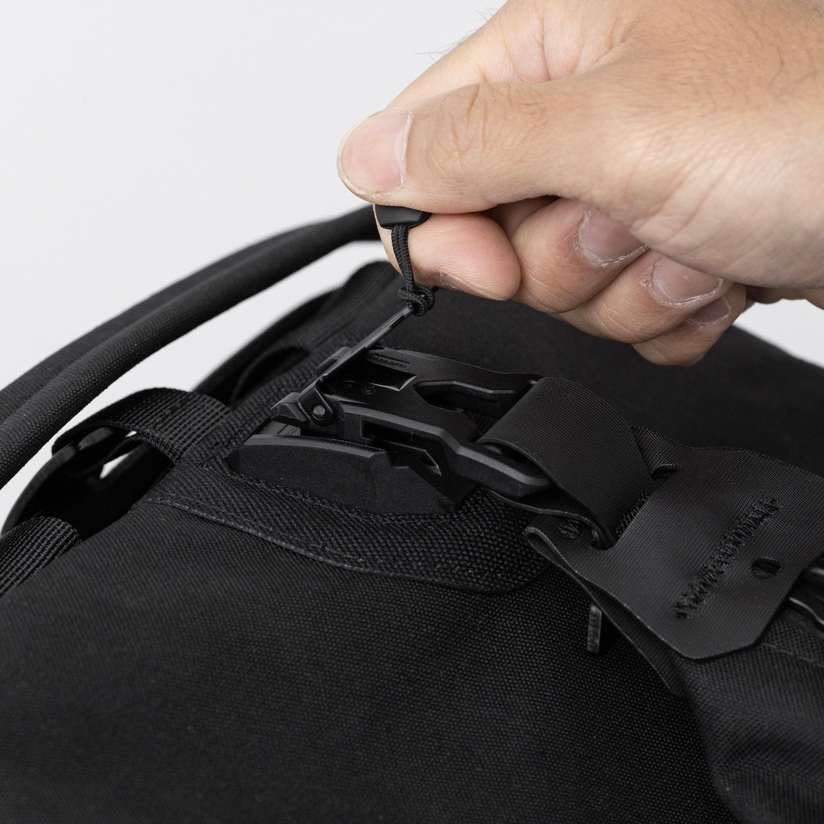 Black Ember DEX 30 | Travel Duffel For Men